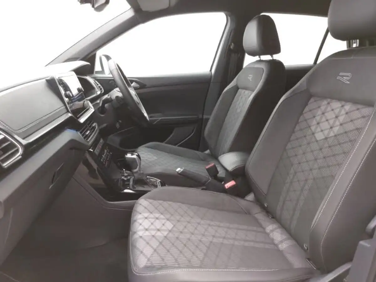 2024-volkswagen-t-cross-10-tsi-r-line-115ps-dsg-big-4