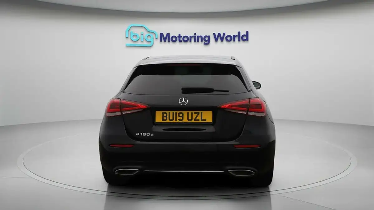 2019-mercedes-benz-a-class-15d-a180d-sport-premium-hatchback-5d-7g-dct-big-6