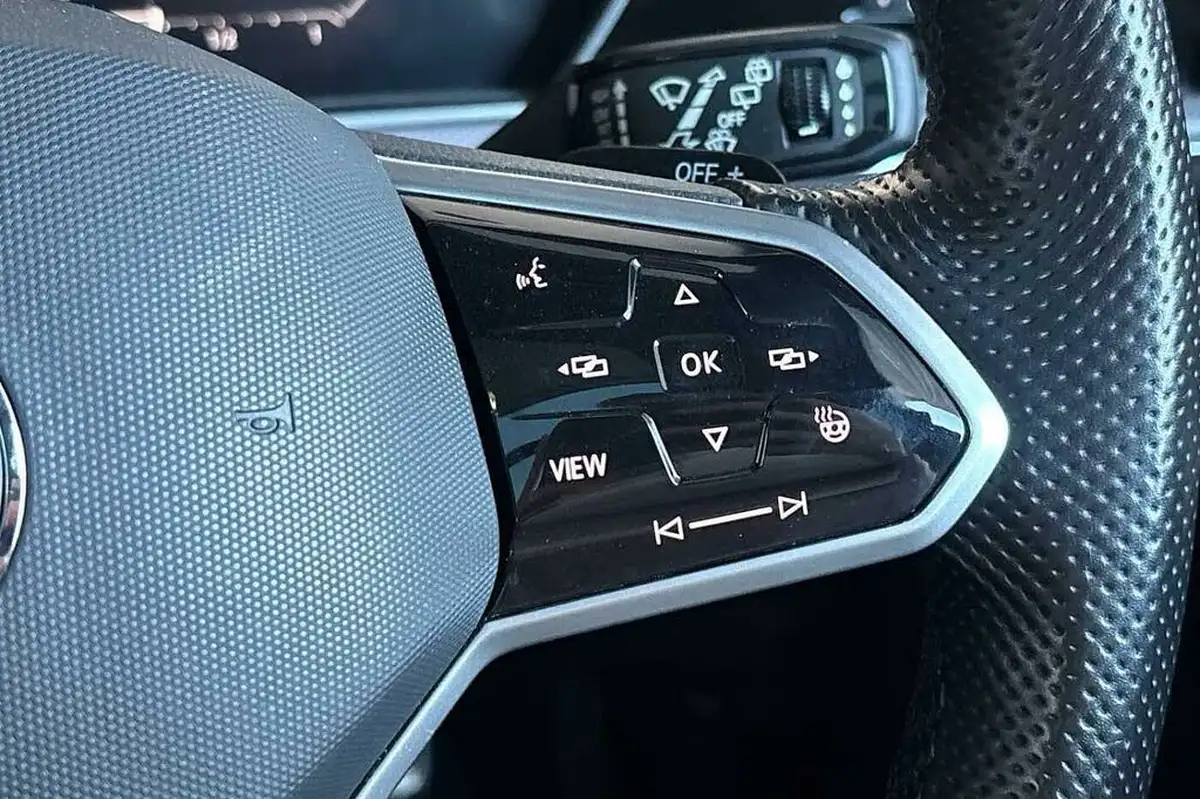 2020-volkswagen-touareg-30tdi-black-edition-286ps-big-14