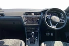 2023-volkswagen-tiguan-15-tsi-r-line-edition-small-9