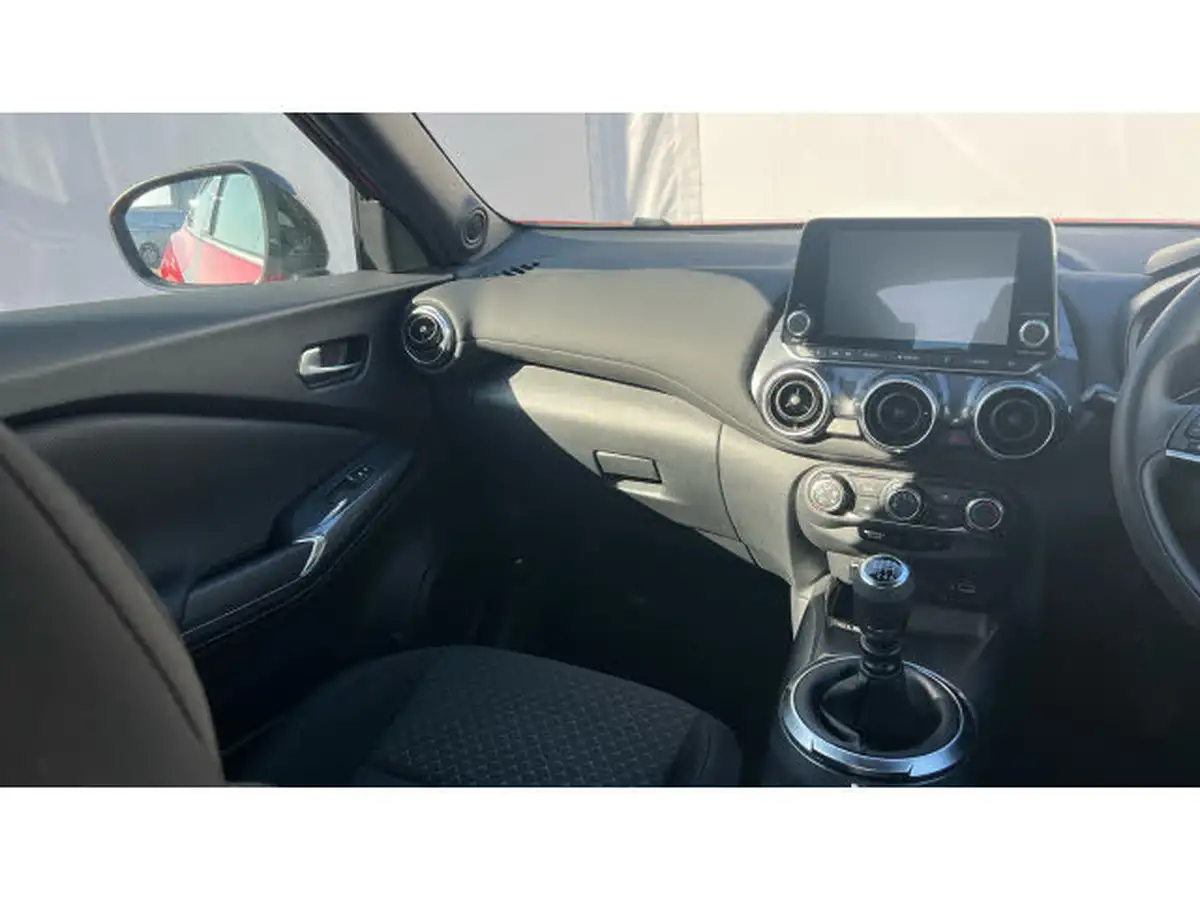 2020-nissan-juke-10-dig-t-acenta-117ps-big-13