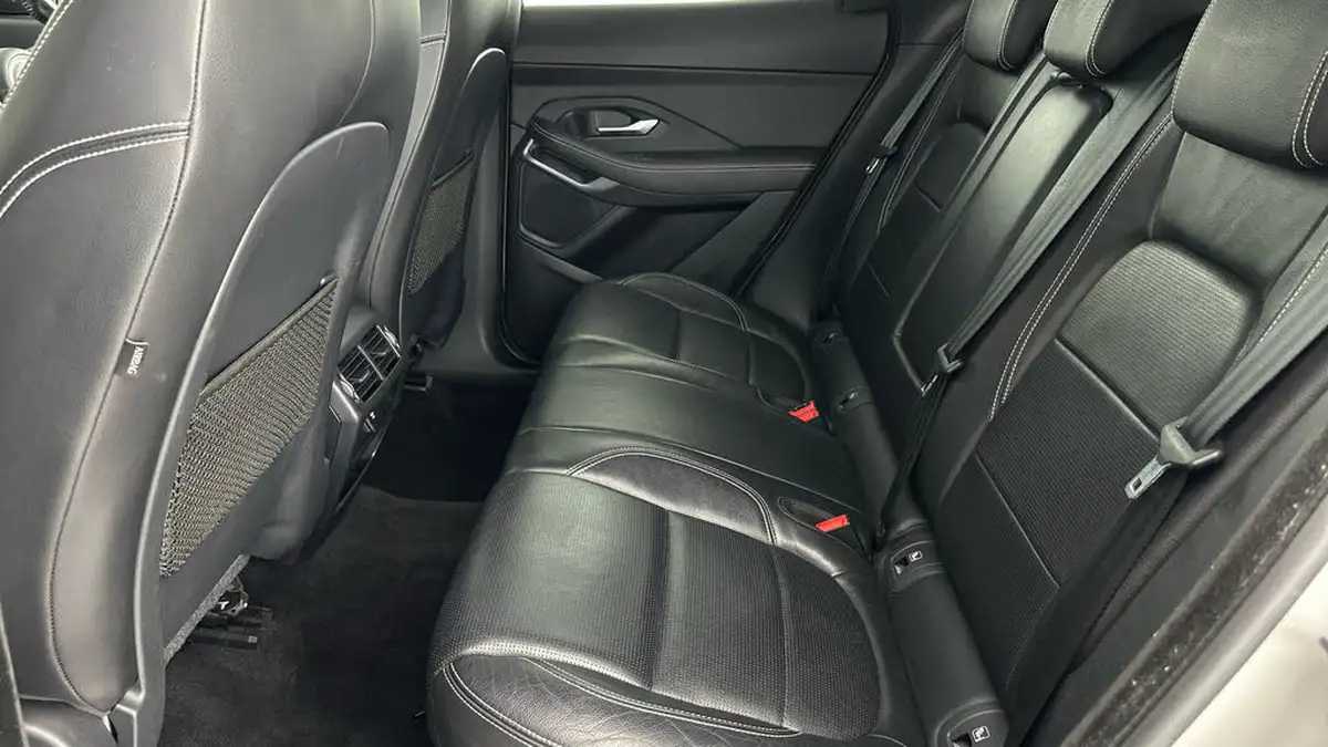 2019-jaguar-e-pace-20-i4d-r-dynamic-s-180ps-awd-auto-big-13
