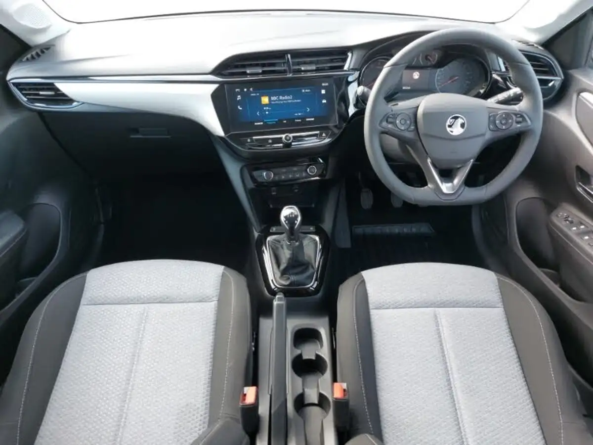 2024-vauxhall-corsa-12i-design-big-2