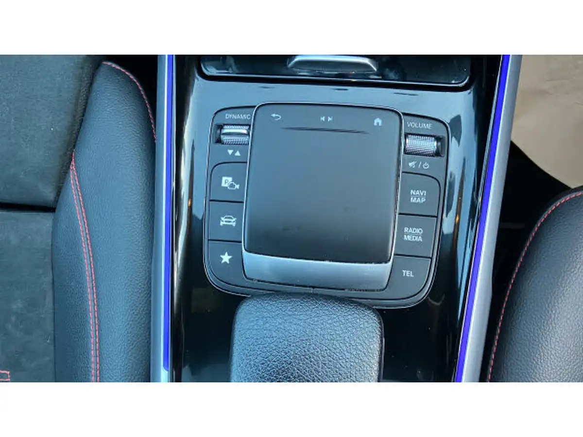 2021-mercedes-benz-glb-class-13-glb200-amg-line-premium-plus-7-8g-tronic-big-51