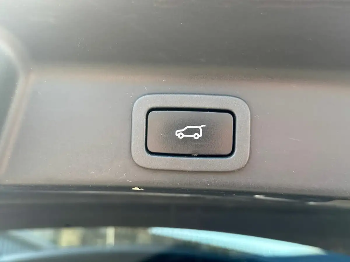 2018-jaguar-f-pace-20-i4d-r-sport-180ps-awd-auto-big-20