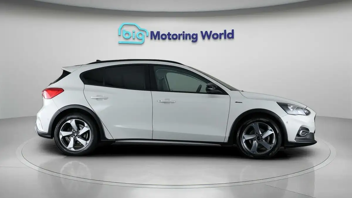 2021-ford-focus-10t-active-edition-125ps-hybrid-mhev-hatchback-big-8