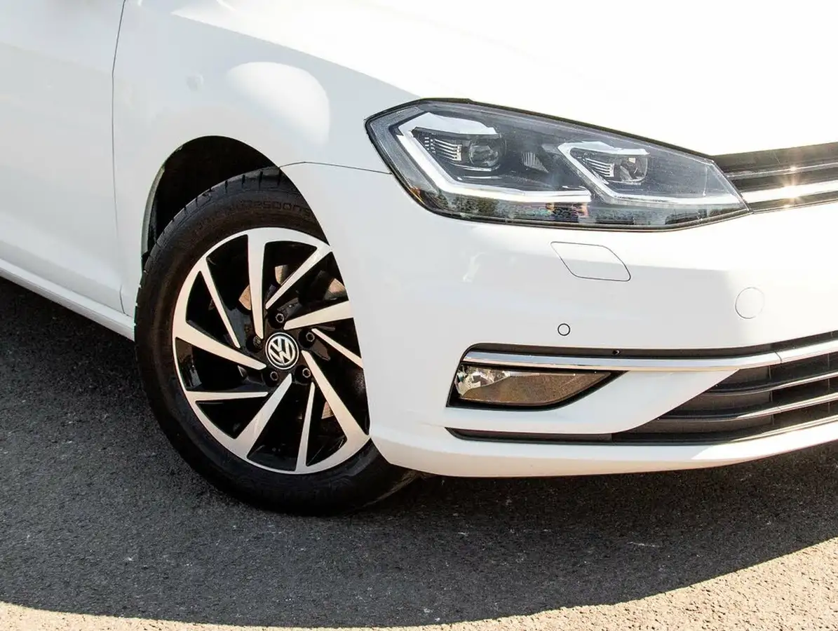 2020-volkswagen-golf-15-tsi-match-edition-150ps-hatchback-big-1