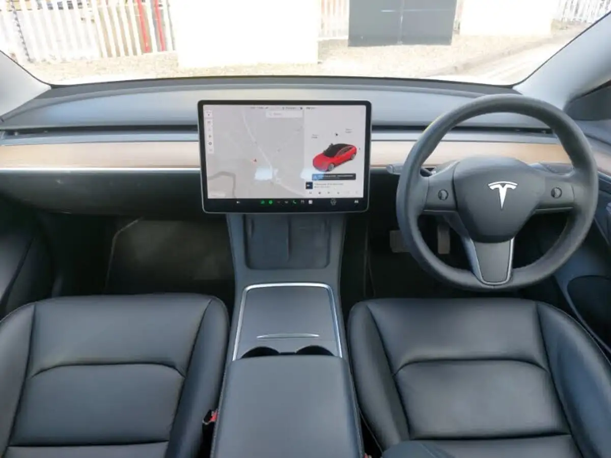 2021-tesla-model-3-e-long-range-4x4-big-2