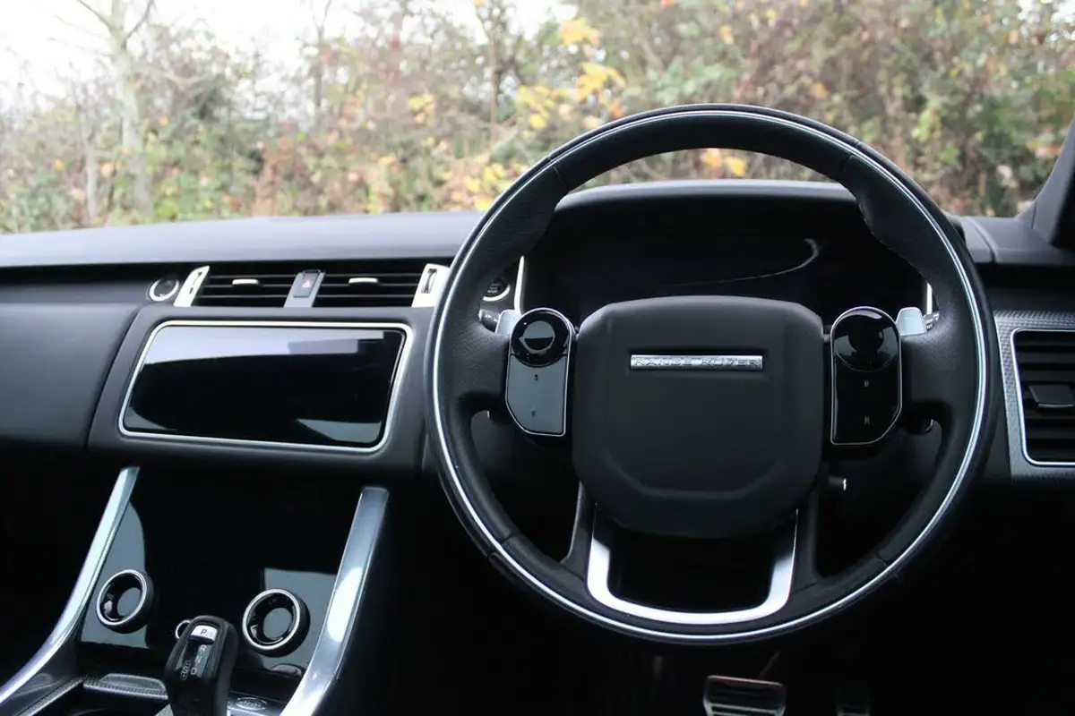 2019-land-rover-range-rover-sport-30-sdv6-hse-dynamic-big-9