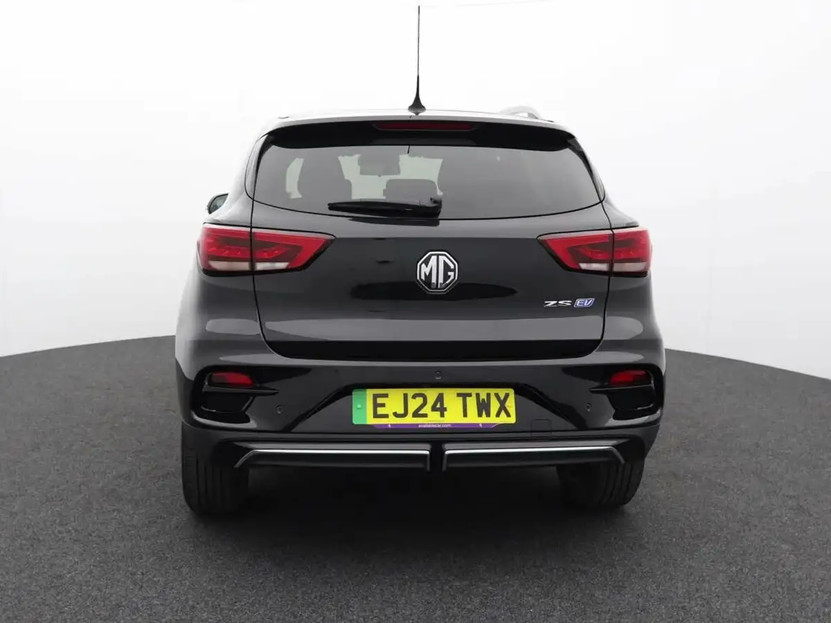2024-mg-zs-suv-e-trophy-connect-ev-176ps-big-2