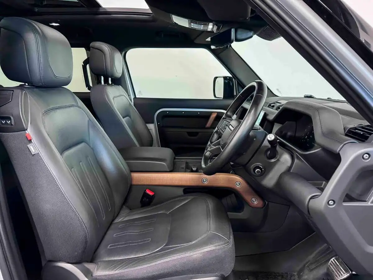 2023-land-rover-90-defender-30-d300-x-big-25