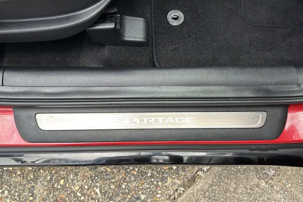2022-kia-sportage-16-t-gdi-gt-line-174bhp-1591cc-big-35