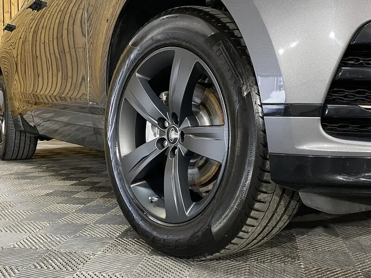 2019-land-rover-range-rover-velar-20-d180-r-dynamic-s-big-15
