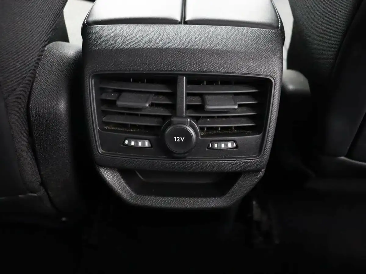 2021-peugeot-3008-suv-16-puretech-allure-premium-225bhp-hybrid-big-21