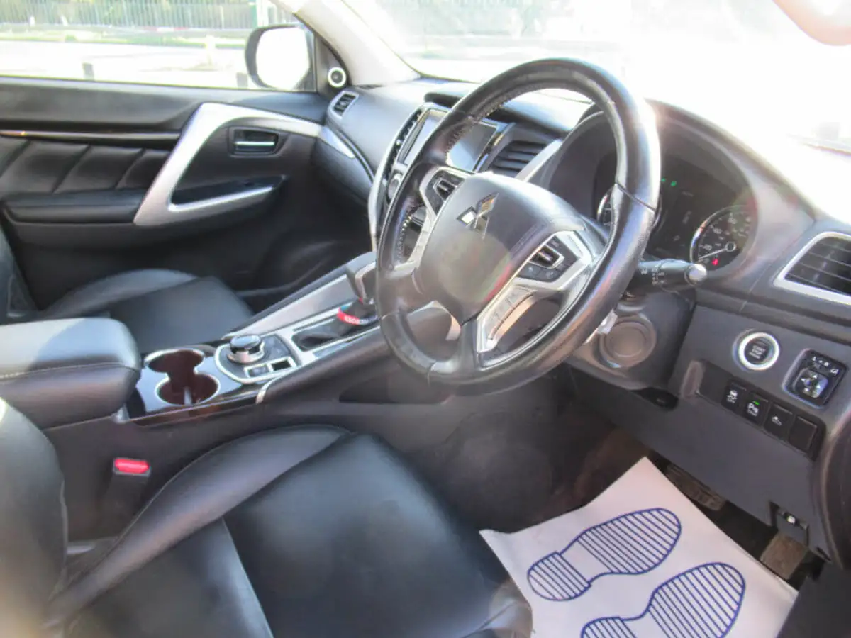 2021-mitsubishi-shogun-sport-24di-d-sport-big-12