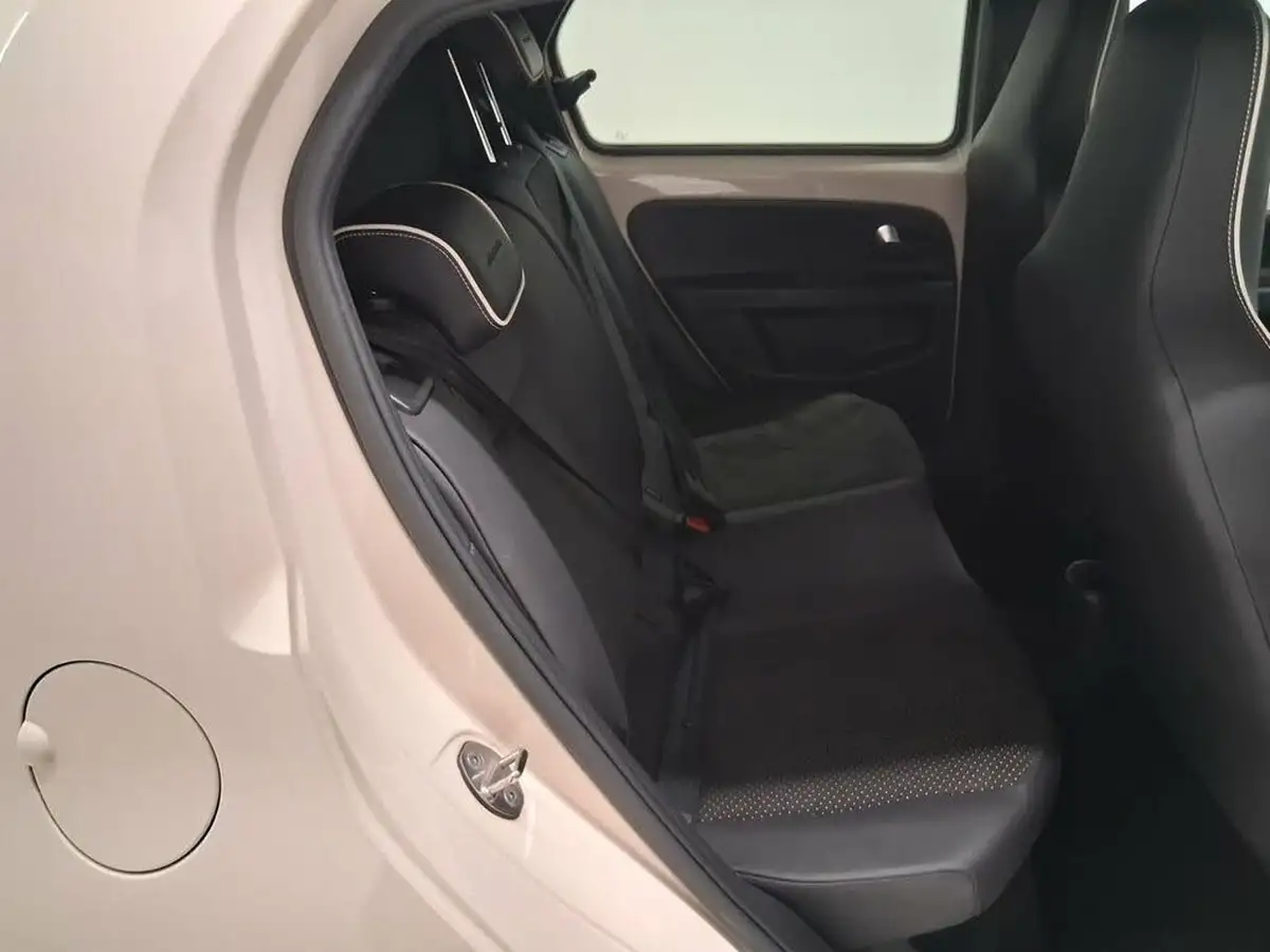 2016-seat-mii-10-mii-by-mango-ltd-edn-big-11