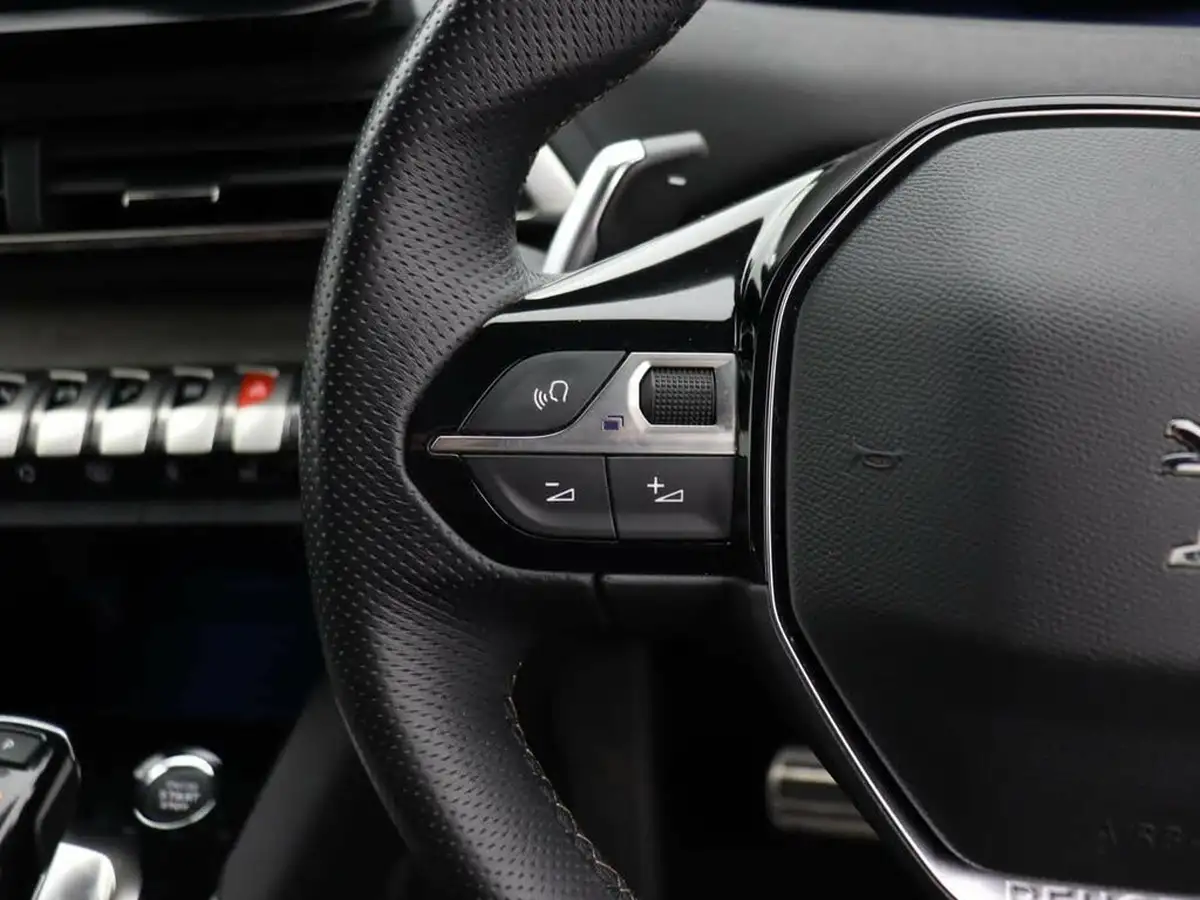 2022-peugeot-3008-suv-15-bluehdi-gt-premium-big-16