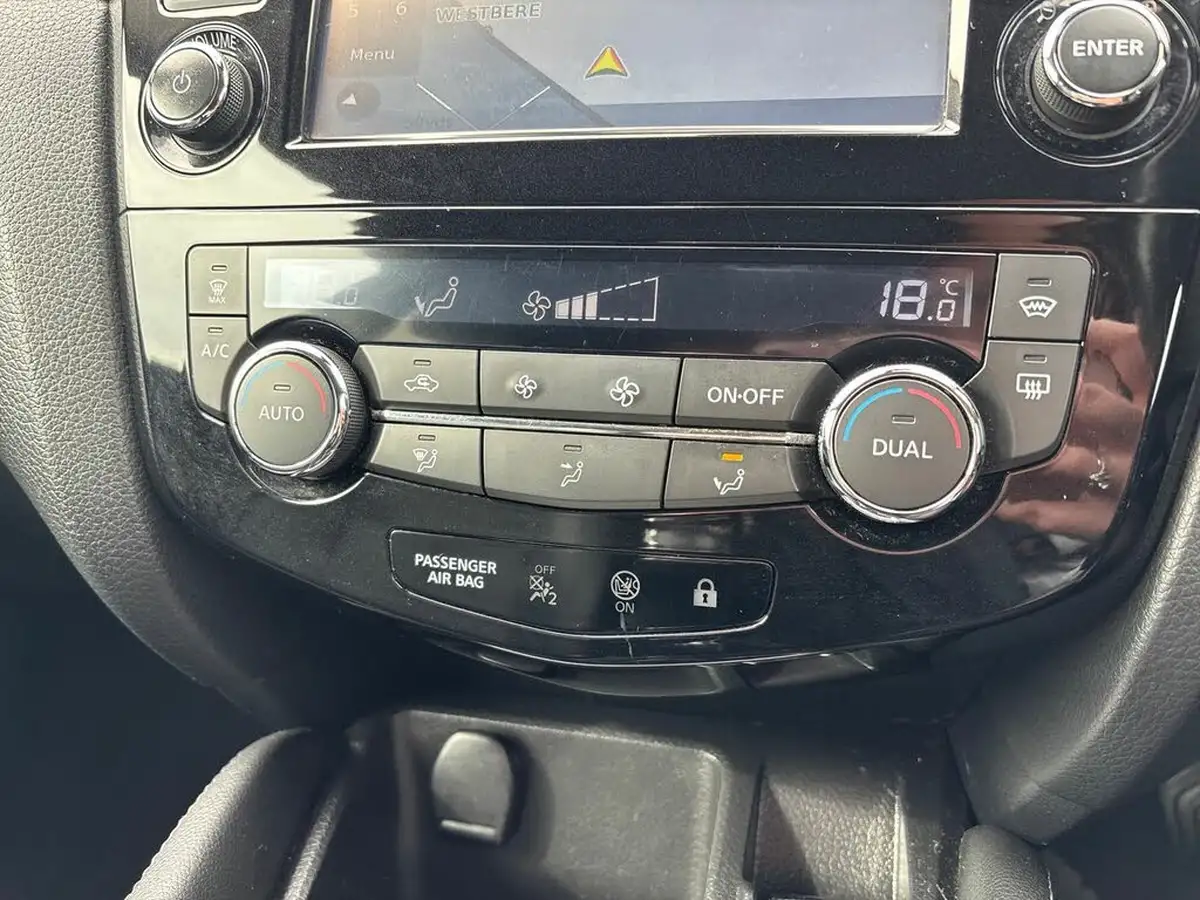2016-nissan-qashqai-15dci-tekna-big-11