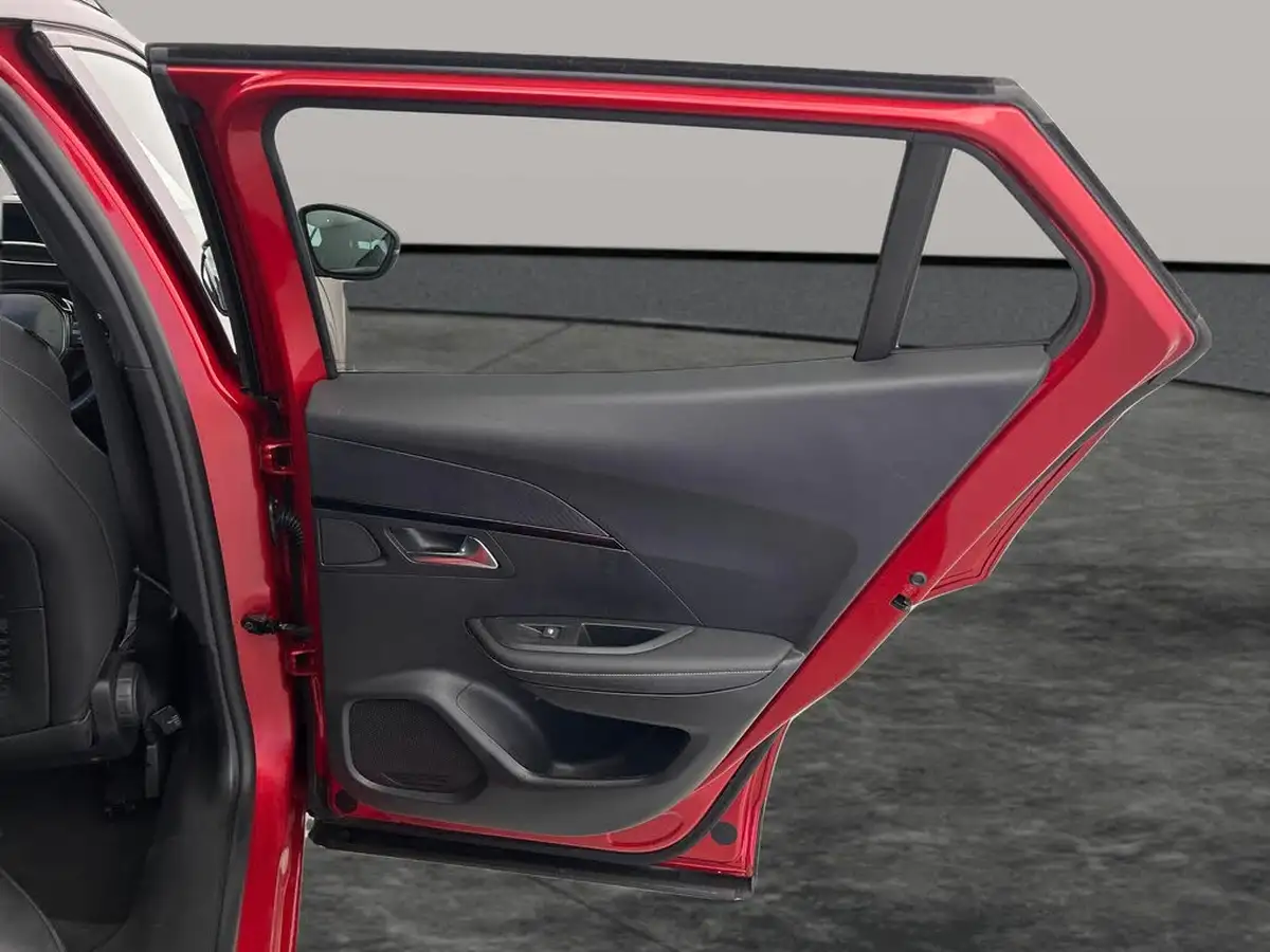 2022-peugeot-2008-suv-e-gt-premium-big-14