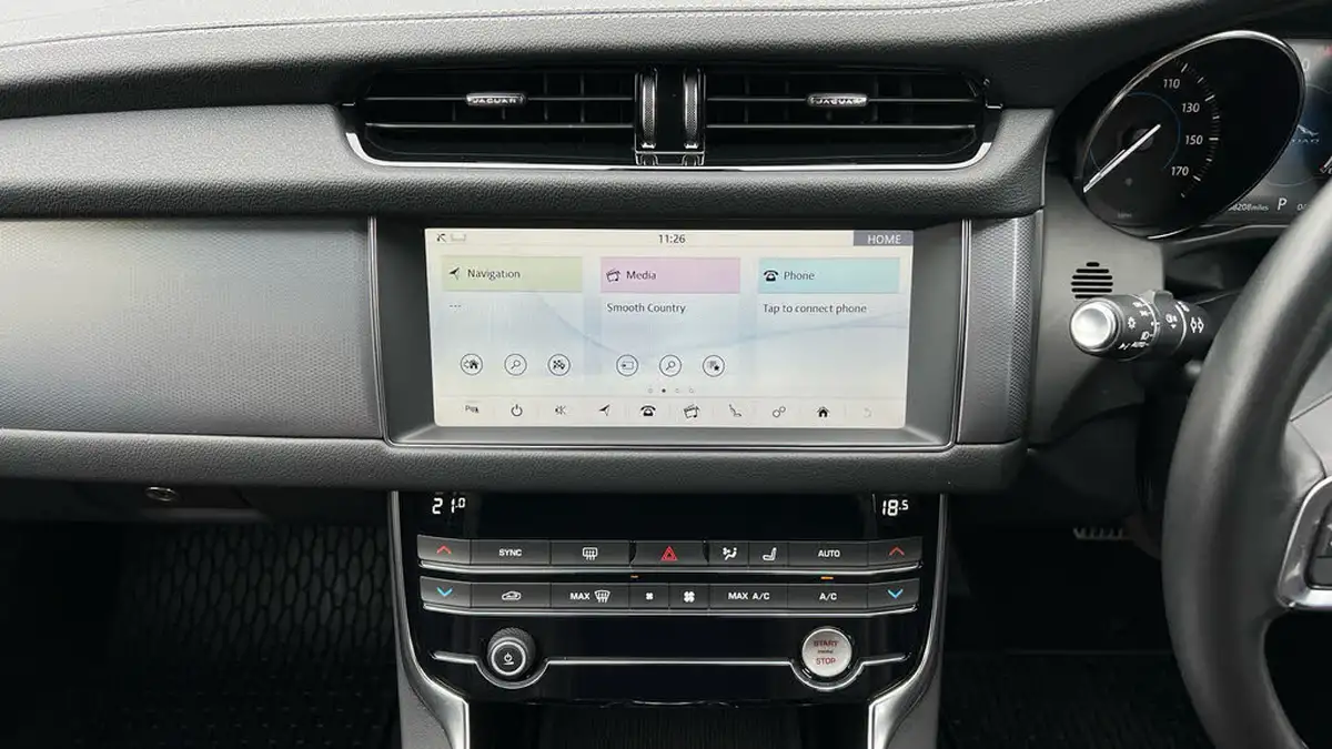 2020-jaguar-xf-20i-r-sport-250ps-saloon-4d-big-13