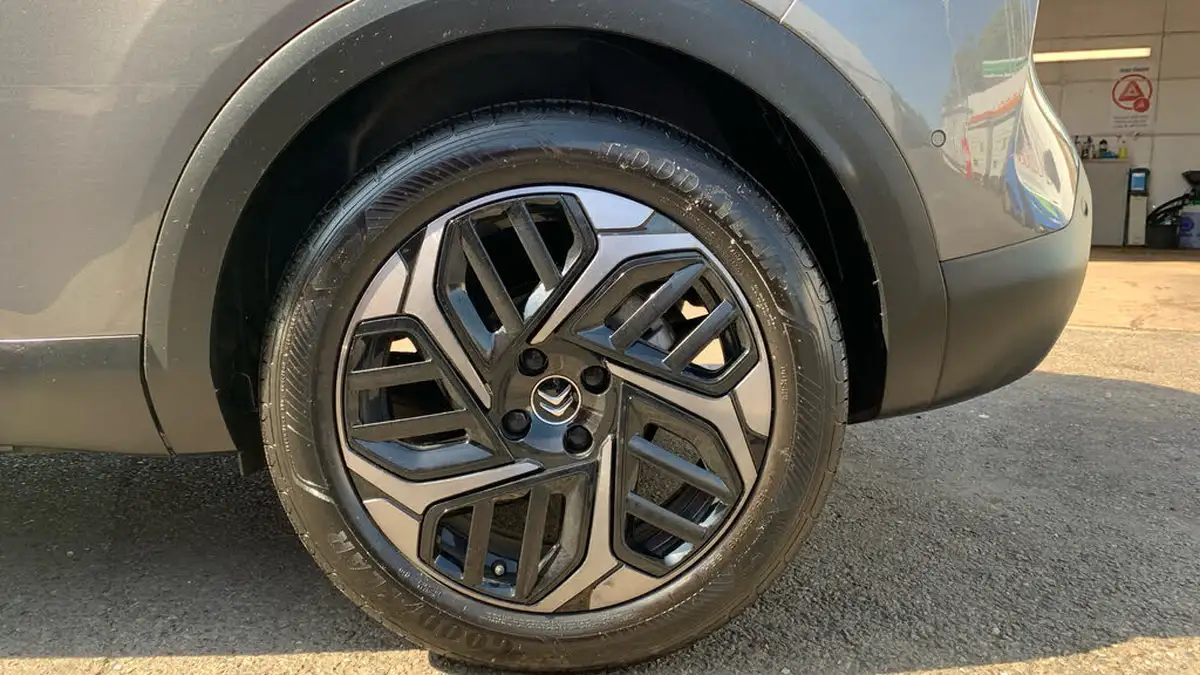 2021-citroen-c4-12-puretech-shine-plus-155ps-big-14