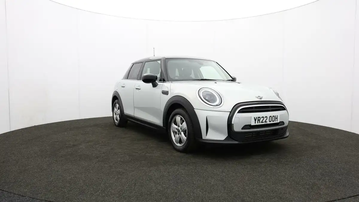 2022-mini-cooper-15-cooper-classic-hatchback-5d-auto-big-49