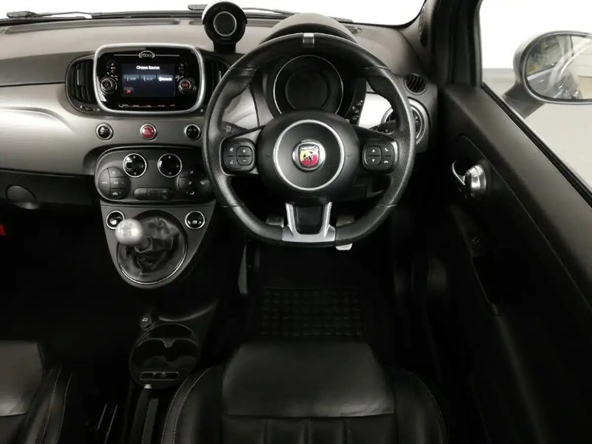 2018-abarth-595-14-tjet-turismo-big-6