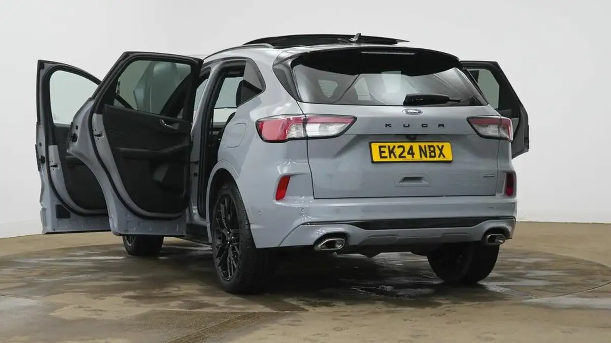 2024-ford-kuga-25t-graphite-tech-edition-190ps-fhev-big-26