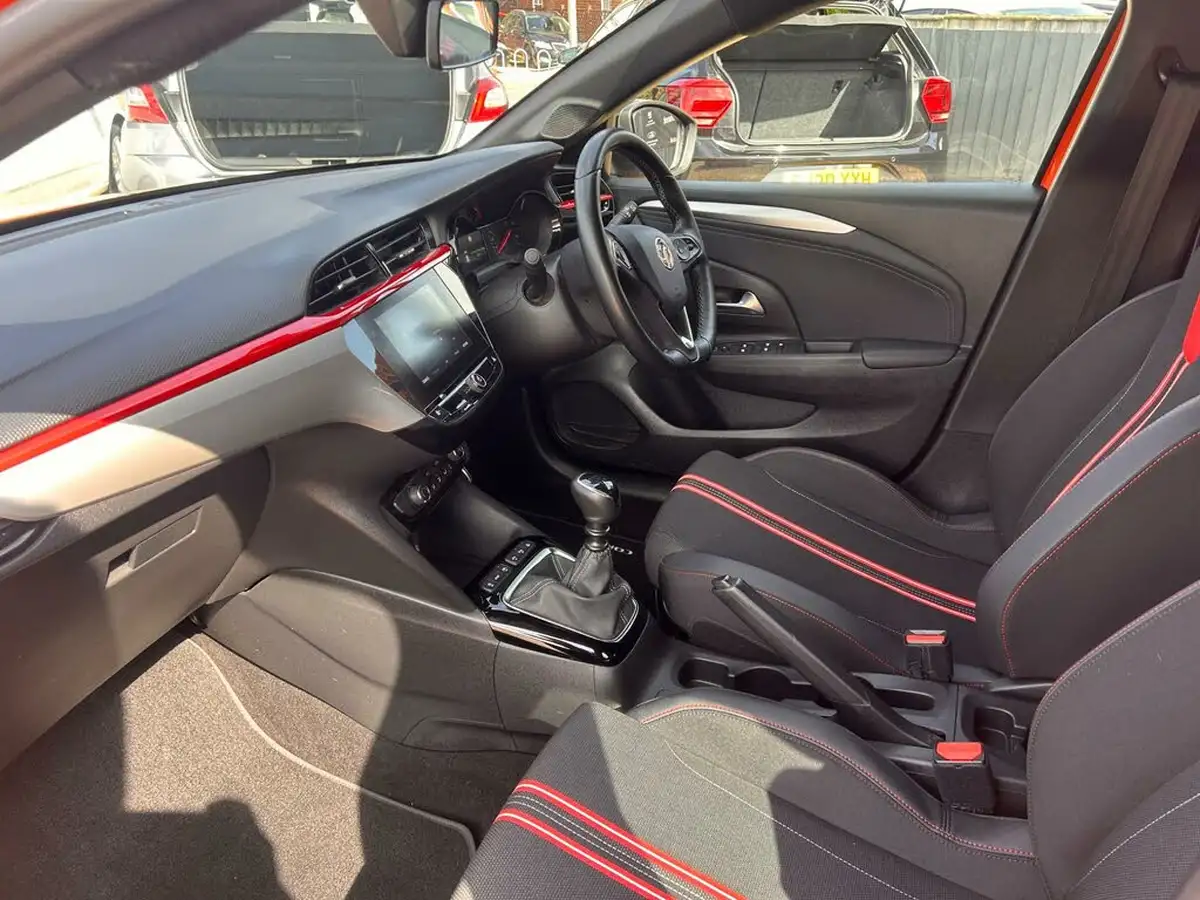 2020-vauxhall-corsa-12-turbo-sri-100ps-big-10