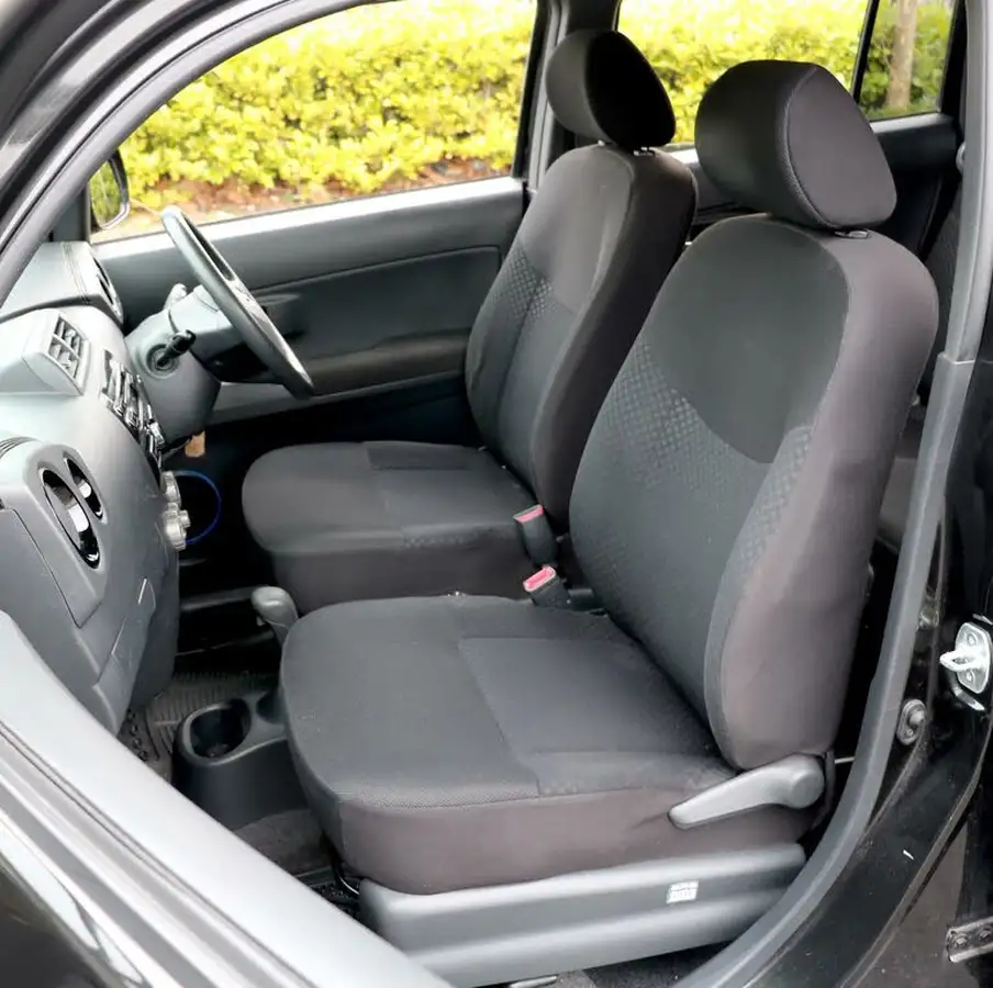 2009-daihatsu-materia-15-auto-big-17
