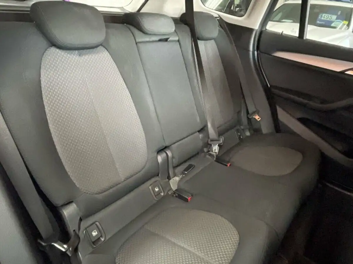 2018-bmw-x1-15-sdrive-18i-se-134bhp-big-26
