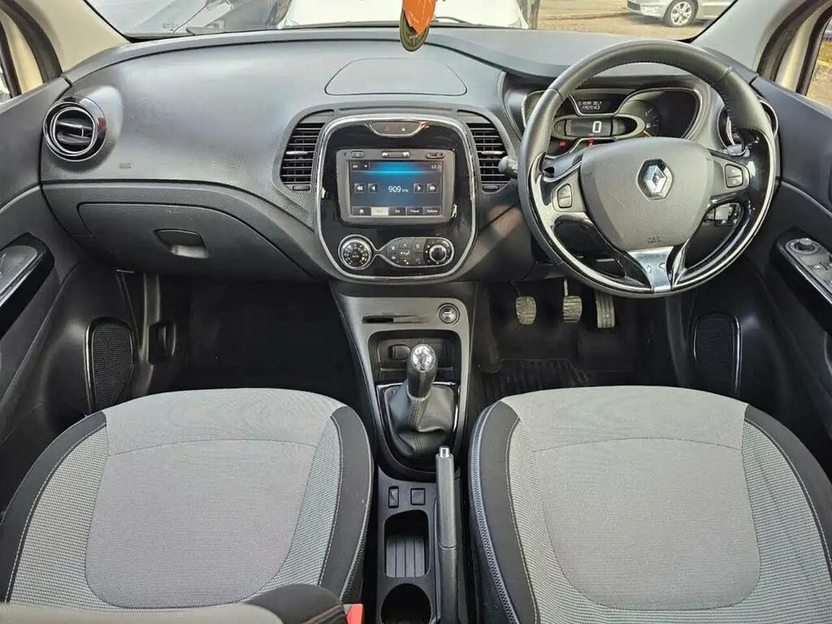 2013-renault-captur-15dci-dynamique-big-2