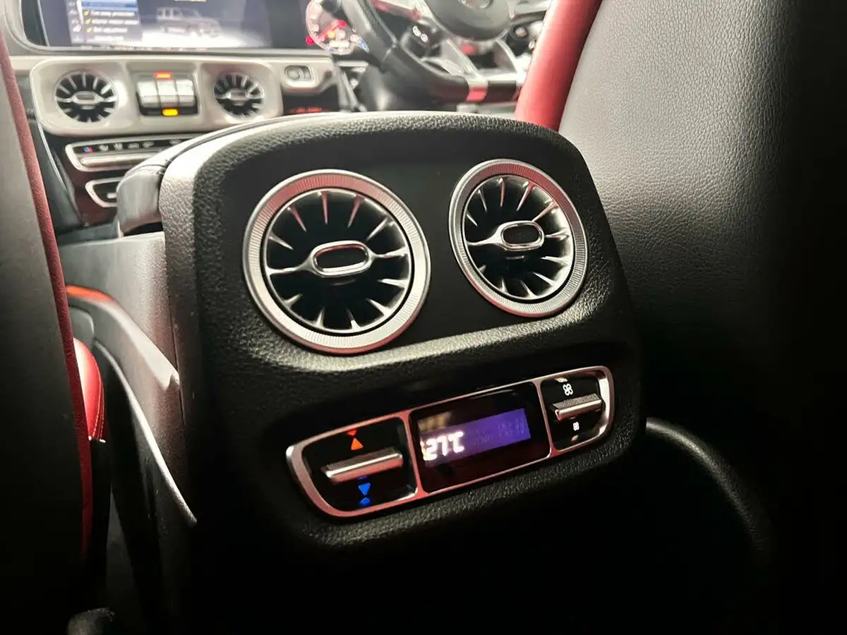 2021-mercedes-benz-g-class-40-g63-amg-big-79