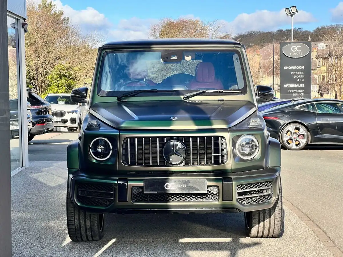 2021-mercedes-benz-g-class-40-g63-amg-big-3