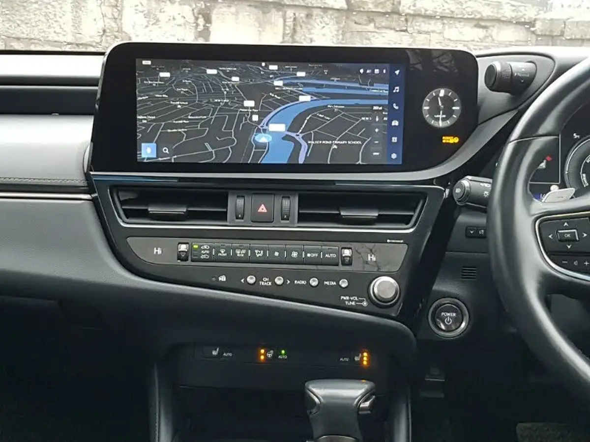 2021-lexus-es-300h-25-es-215bhp-big-9