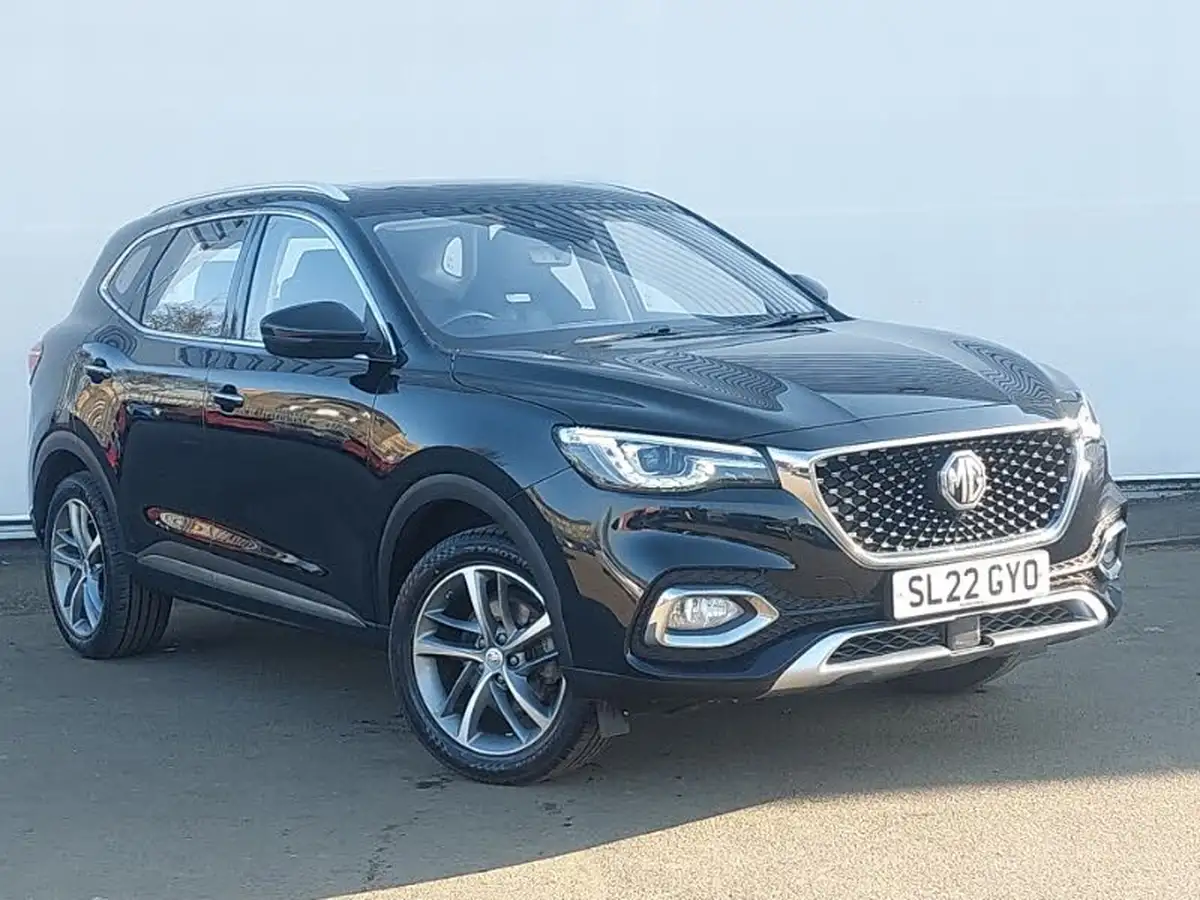 2022-mg-hs-15t-gdi-exclusive-162ps-big-0