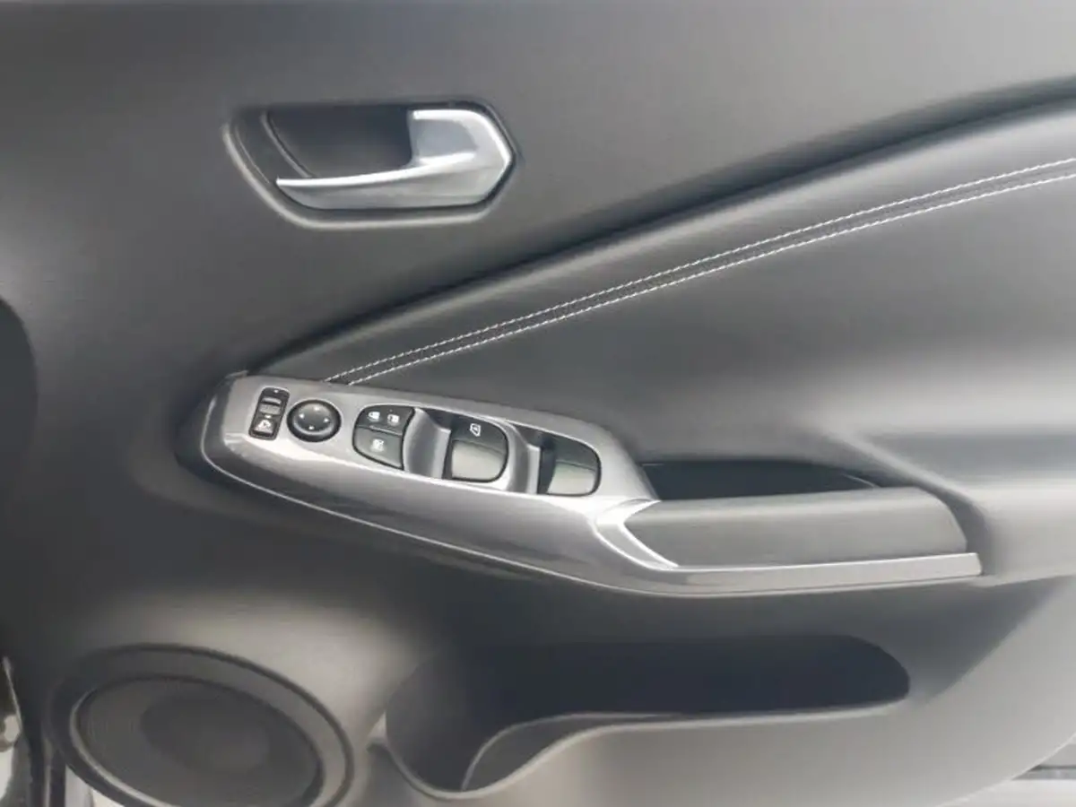 2023-nissan-juke-10-dig-t-n-connecta-dct-big-15