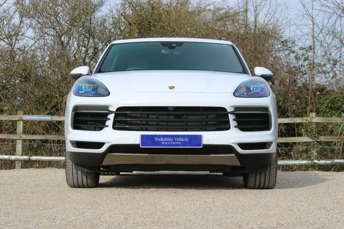 2019-porsche-cayenne-30-v6-s-big-47