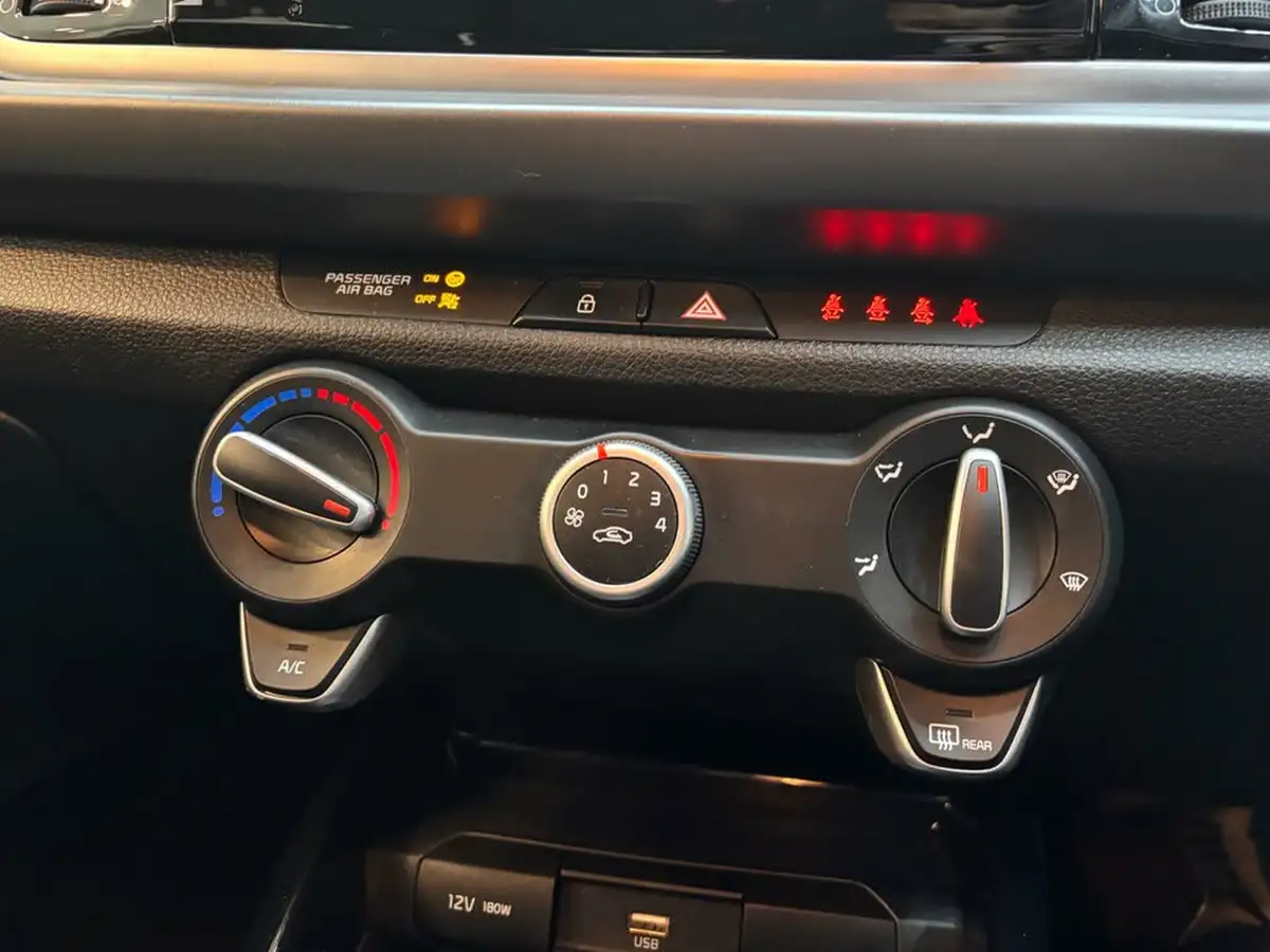 2023-kia-rio-12-dpi-2-big-22