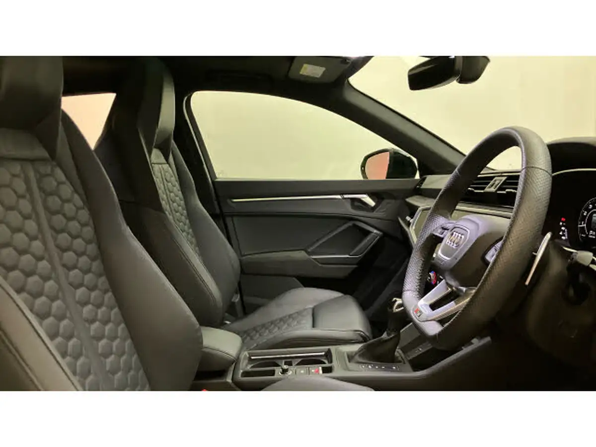 2022-audi-rs-q3-25-tfsi-audi-sport-edition-sportback-big-14