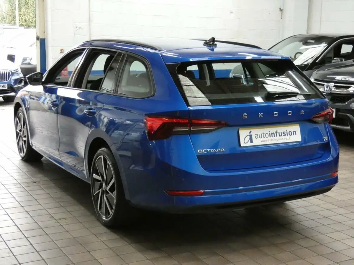 2021-skoda-octavia-14-tsi-se-technology-estate-big-31