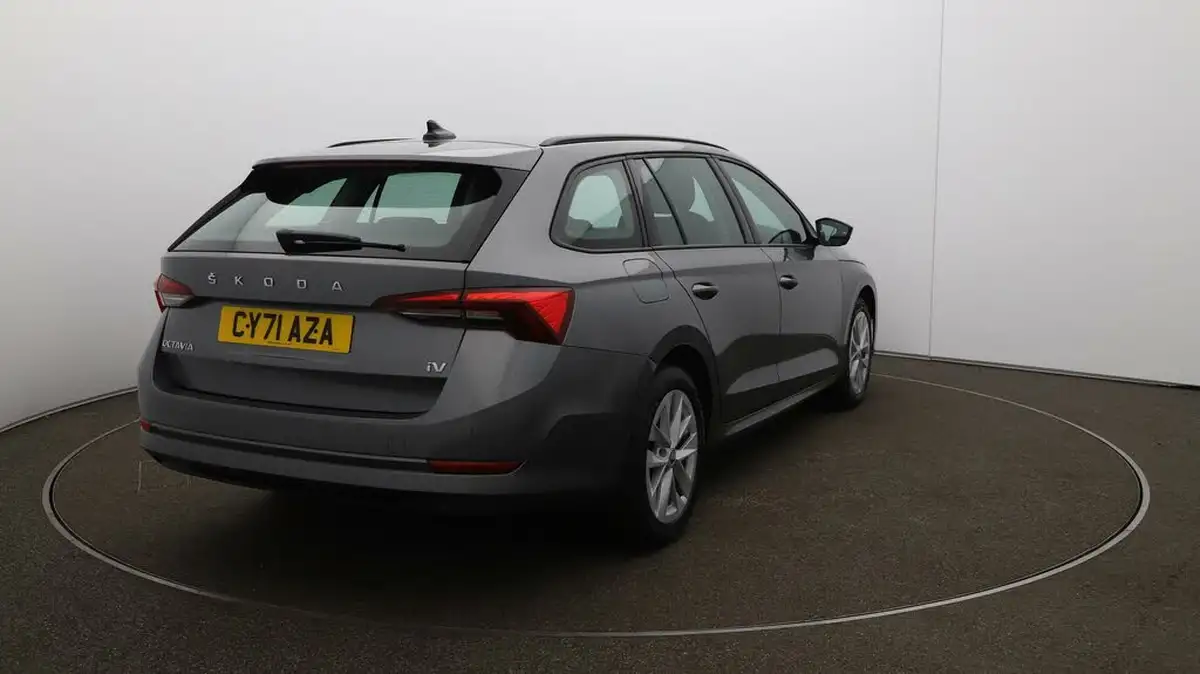 2022-skoda-octavia-14-tsi-se-technology-estate-big-47