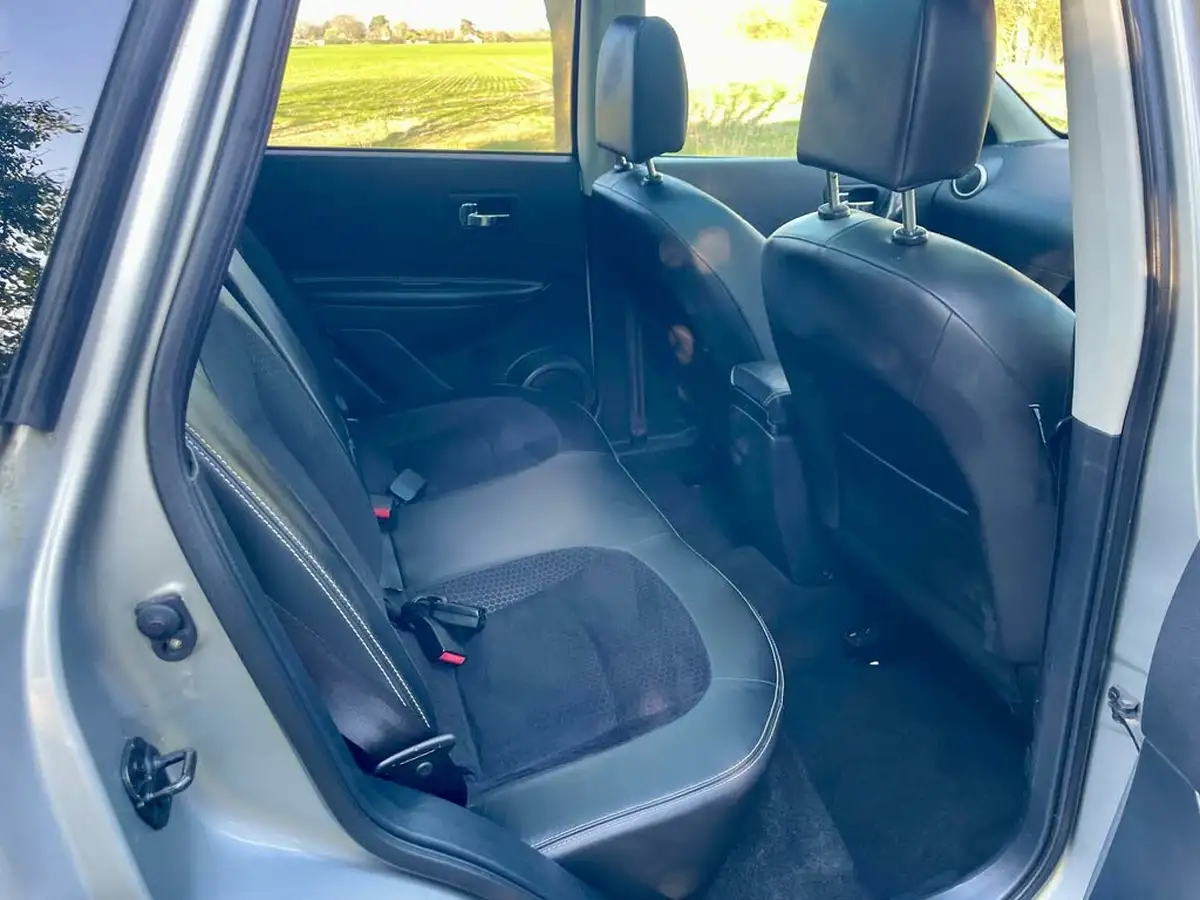 2013-nissan-qashqai-16-360-big-32