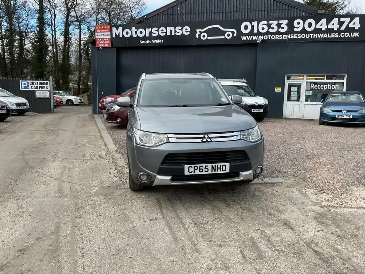 2016-mitsubishi-outlander-22di-d-gx3-leather7st-big-46