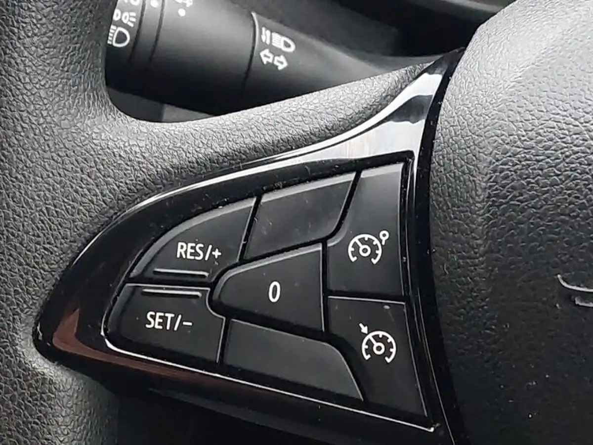 2022-dacia-sandero-stepway-10-tce-essential-90bhp-big-13