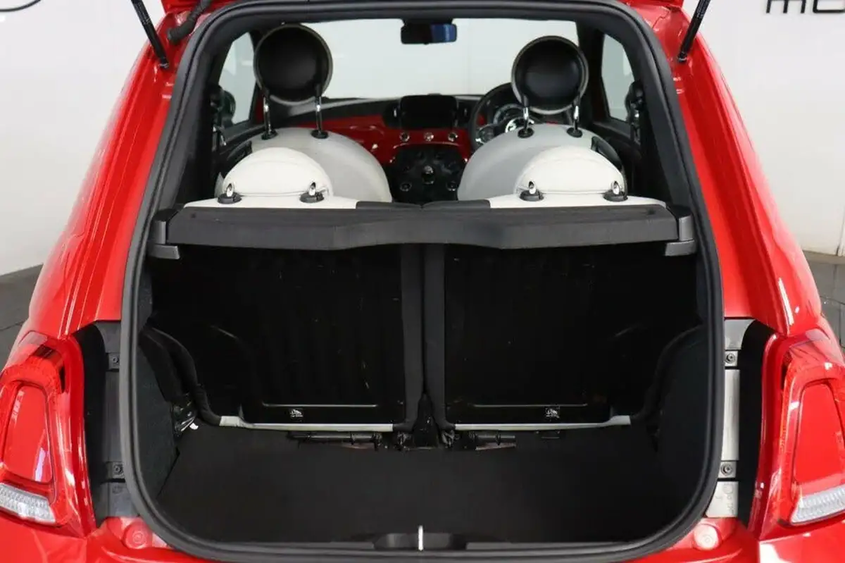 2022-fiat-500-10-dolcevita-big-17