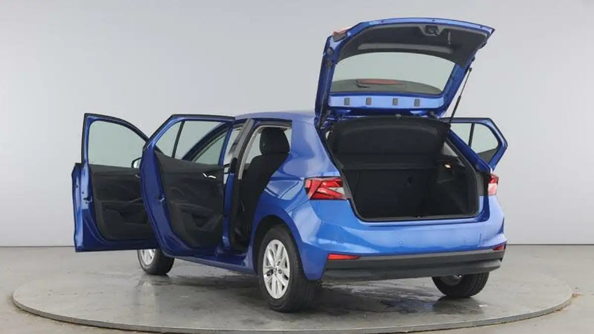 2022-skoda-fabia-10-tsi-se-comfort-95ps-big-10