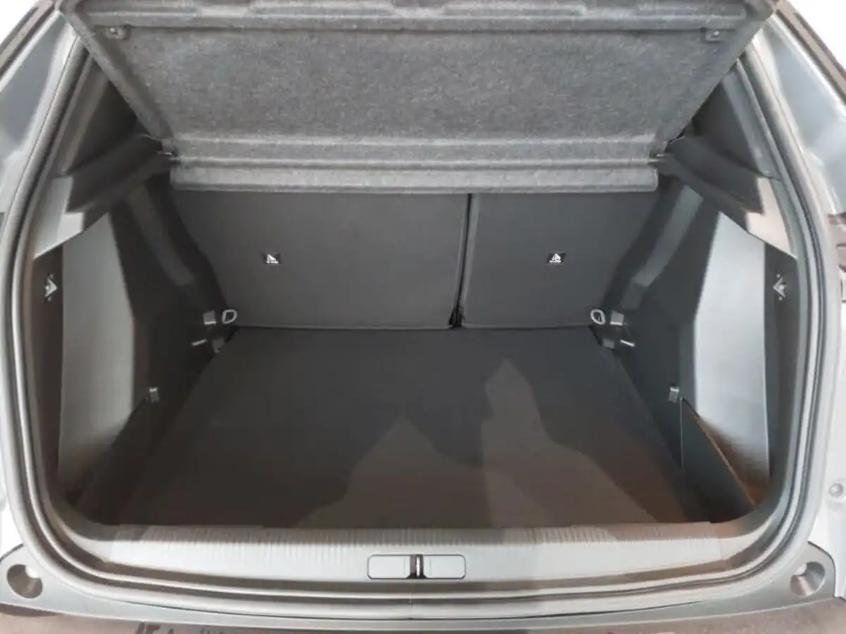 2024-peugeot-2008-suv-12-puretech-allure-130ps-big-7