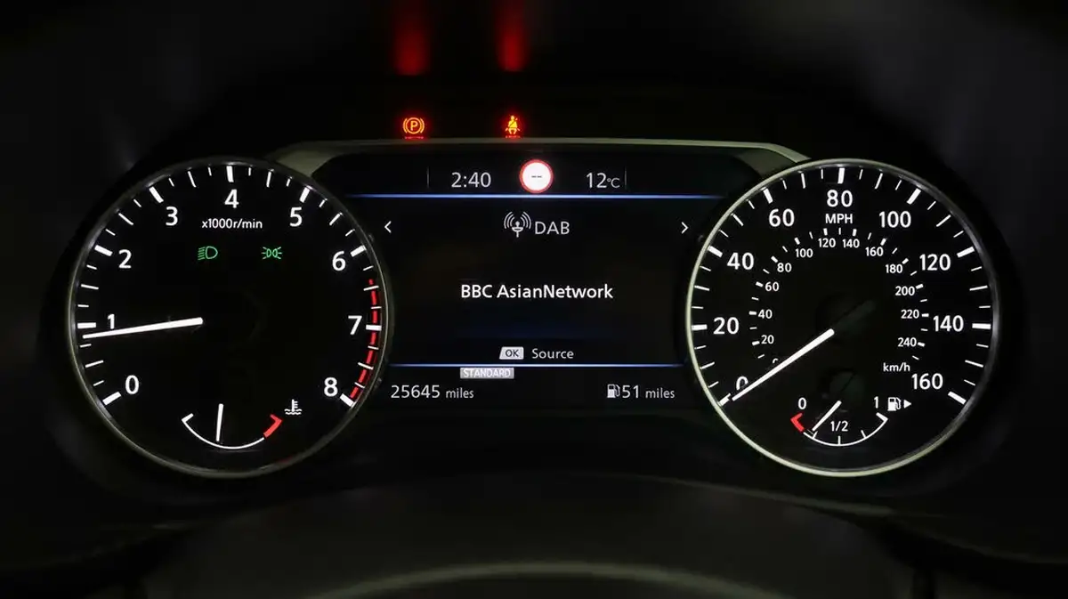 2023-nissan-juke-10-dig-t-n-connecta-big-9