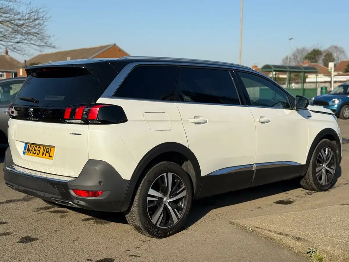 2019-peugeot-5008-suv-15-bluehdi-gt-line-eat8-big-8